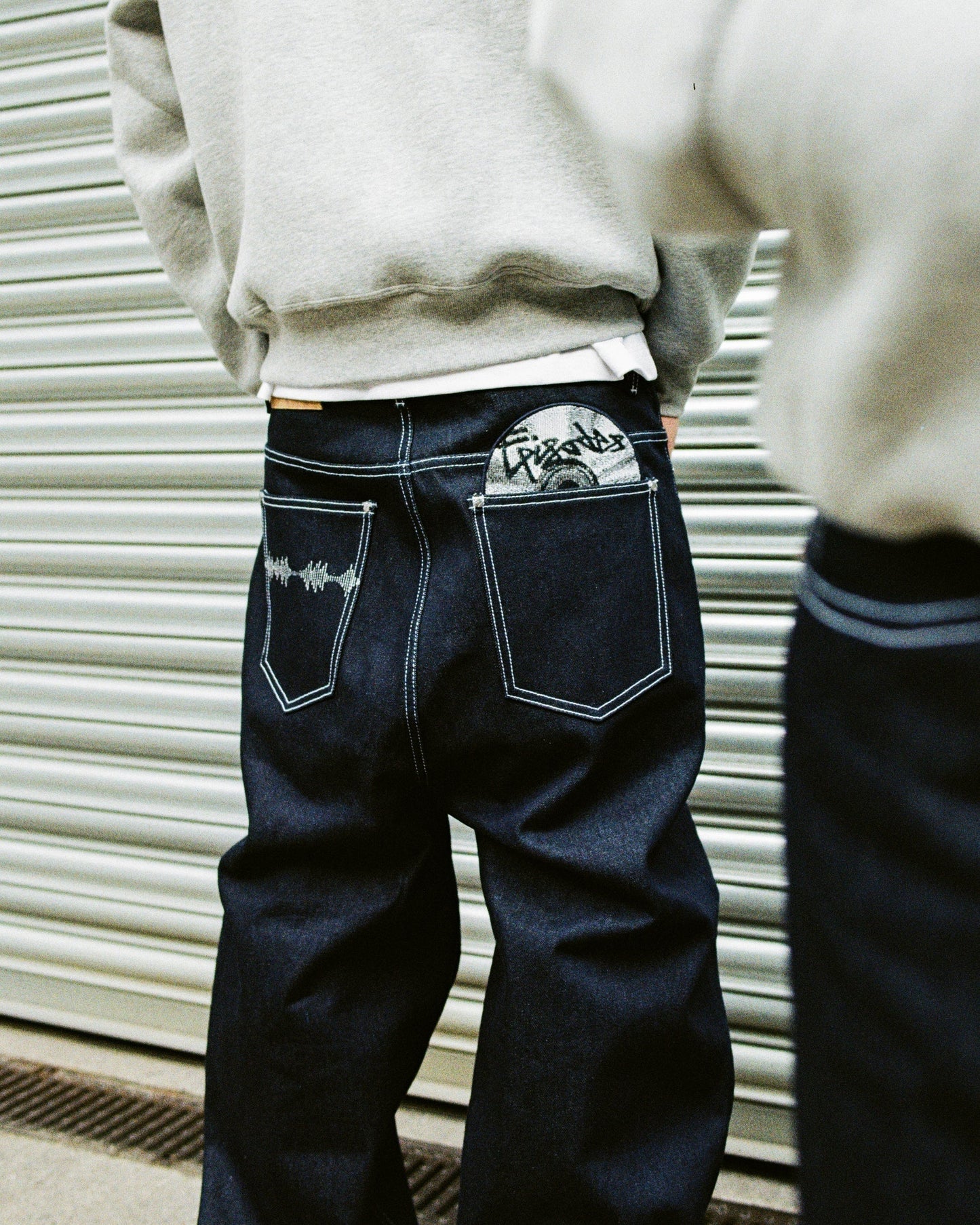 Reversa™ Disc Jeans
